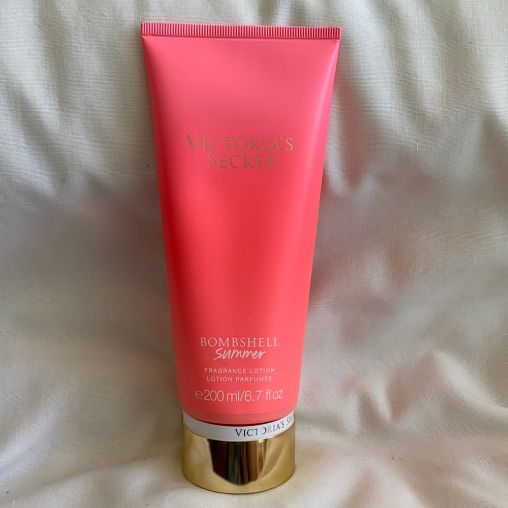 Victoria’s Secret Bombshell Summer Lotion